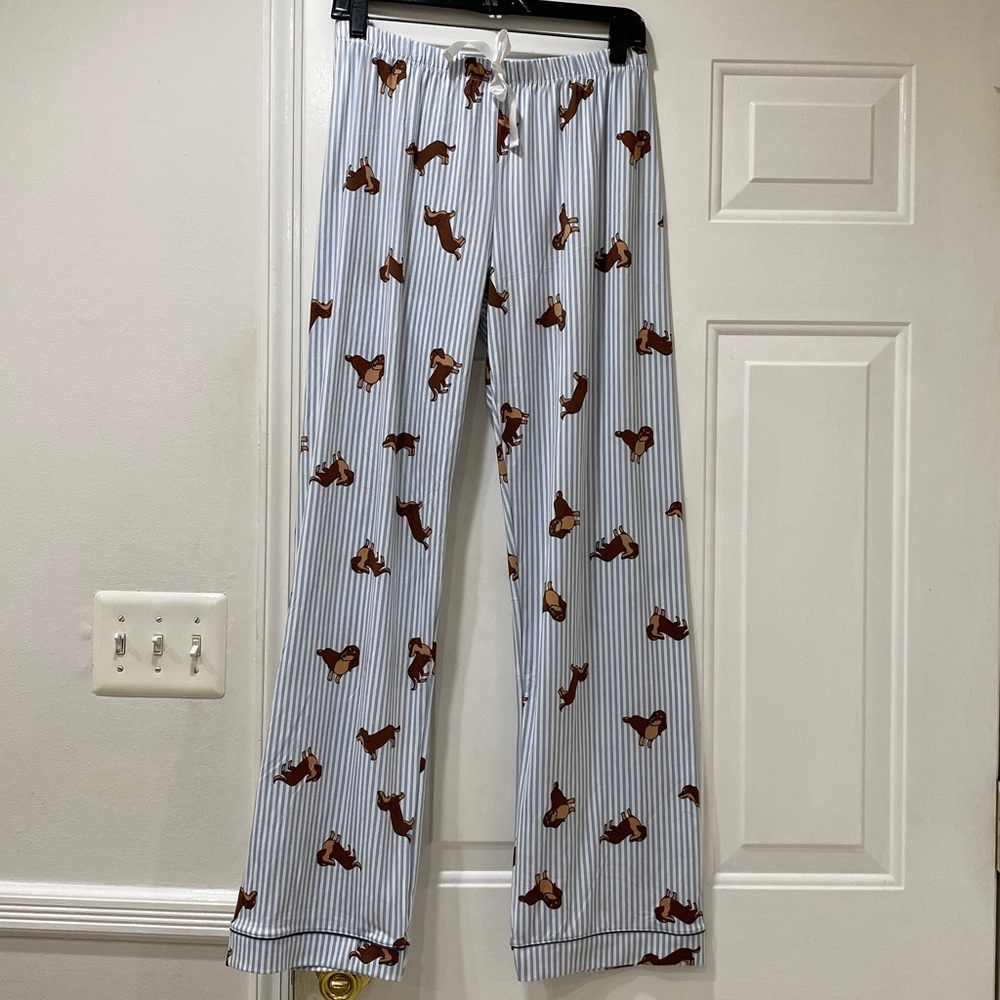 NWT. Contempo Casuals, women’s size large, 2-piece, Doxie pajama set. - Picture 8 of 16